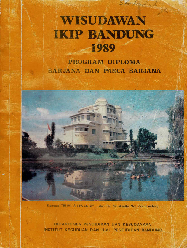 Wisudawan IKIP Bandung Program Diploma, Sarjana dan Pascasarjana Departemen Pendidikan dan Kebudayaan, Institut Keguruan dan Ilmu Pendidikan, Bandung, Tahun 1989